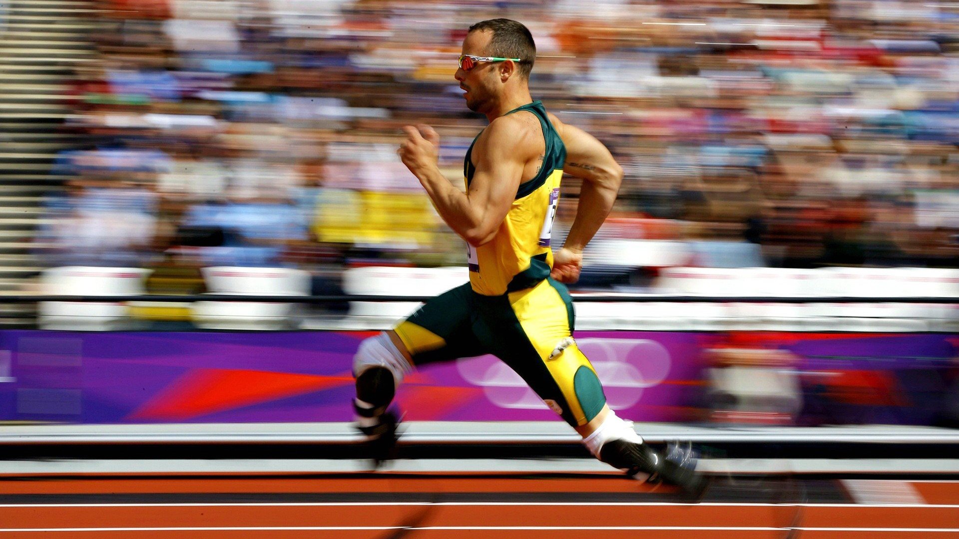 国际赛战况速报：丁俊晖强势晋级32强，小特复仇，肖国栋遭淘汰，丁俊晖资格赛