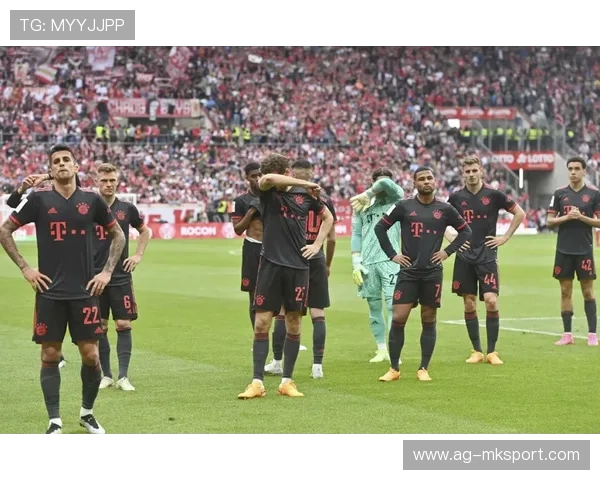 多特反击中路连续直塞制造混乱：战术洞察与训练新机遇